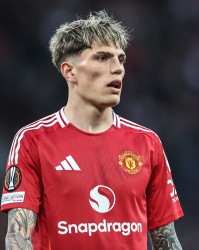 英媒：切尔西仍对加纳乔兴趣浓厚，近期与球员经纪人联系