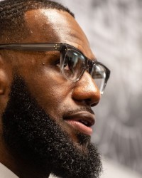 詹姆斯确定不会当主教练！他是要当老板的人！