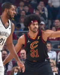 星空体育官方网站-当板凳匪徒！阿德宝刀未老 篮网没欧文幸亏还有他