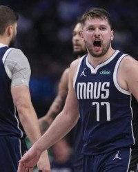 星空体育首页-【现场】美航中心铺起星光大道 独行侠却落寞退场