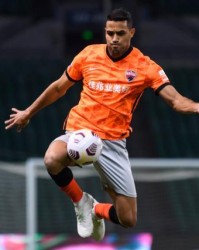 连续2场换人改变局势 深足主帅：不是策略而是现象