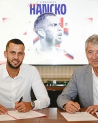 星空体育官方网站-汉茨科：马竞得知我转会不顺利，迅速反应并很快解决了所有问题