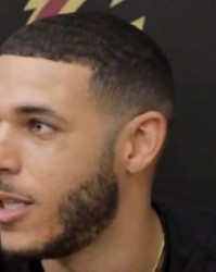 星空体育APP-朗佐-鲍尔：我从小就是詹姆斯球迷，因此我也是骑士队的球迷