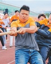 为“小哥”办场运动会（镜头里的体育故事）|外卖|成都|体质|足球|成都市_新浪体育_新浪新闻